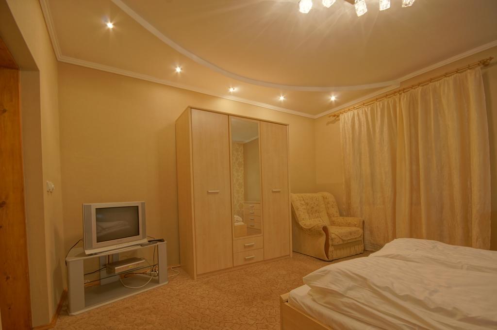 Zirka Karpat Vila Yasinya Exterior foto