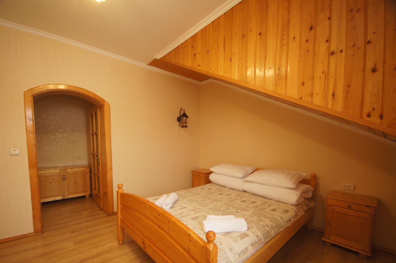 Zirka Karpat Vila Yasinya Exterior foto