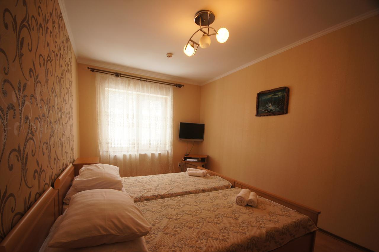 Zirka Karpat Vila Yasinya Exterior foto